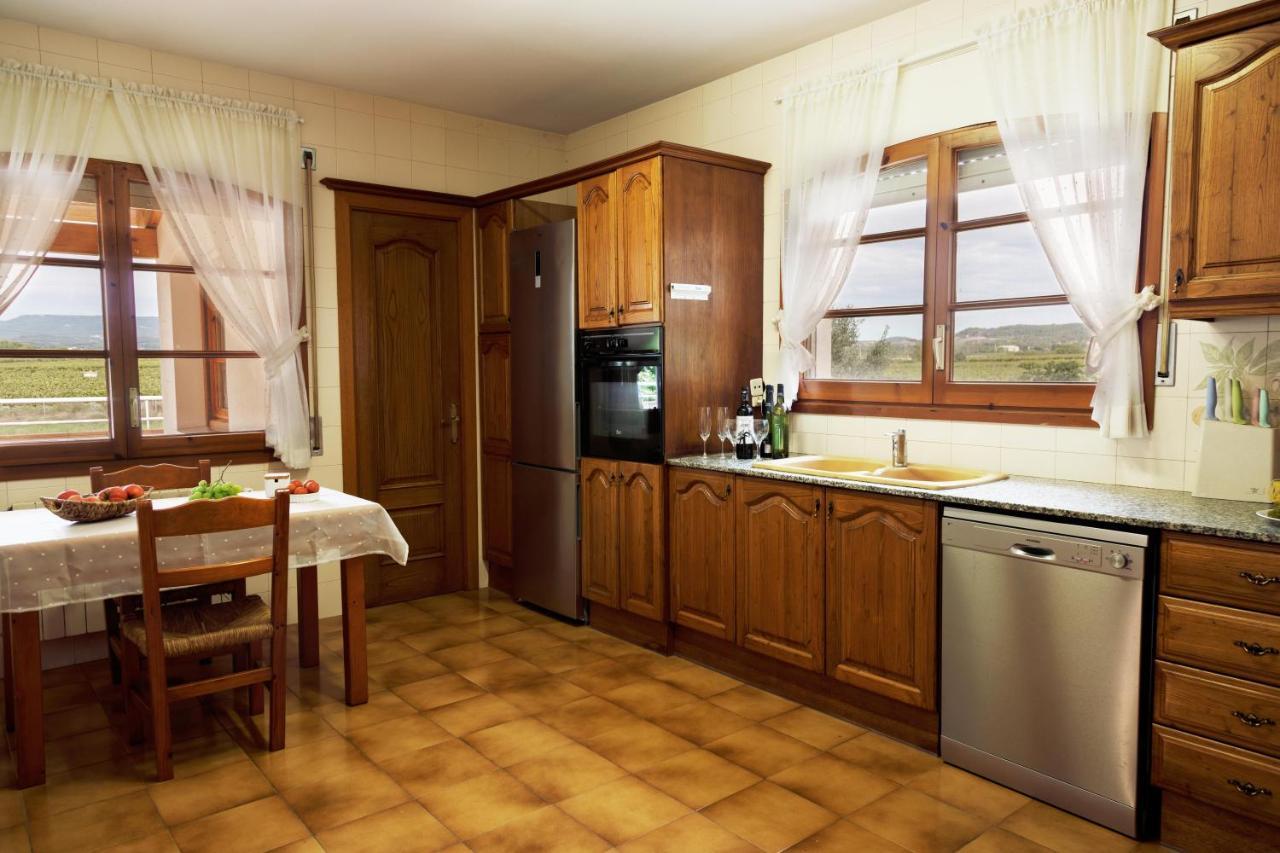 הוילה Pla del Panadés Casa Fontanals מראה חיצוני תמונה